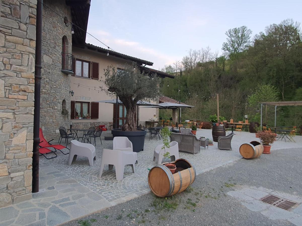 Agriturismo Cascina L'Arche Santo Stefano Belbo Exterior photo
